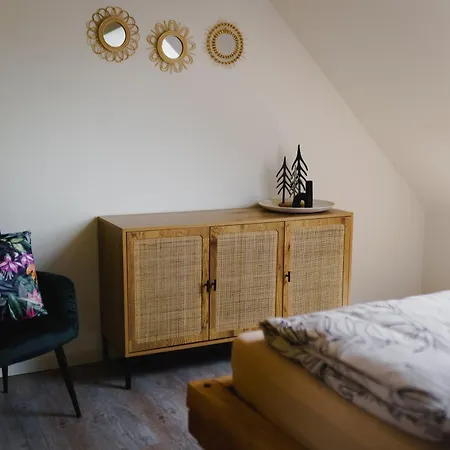 Sohana House I I Pool Apartman *